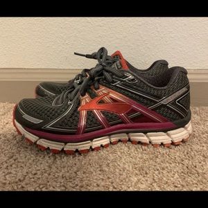 Brooks Womens Adrenaline GTS 17 Shoes Sneakers Sz 6